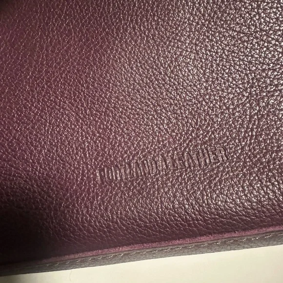 Portland Leather Raindrop Crossbody Floral Embroidered Burgundy Bag - Picture 5 of 13